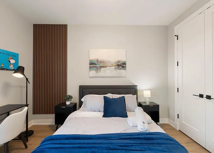 New Build In Pilsen Spacious 2 Bed 2 Bath Unit * Chicago